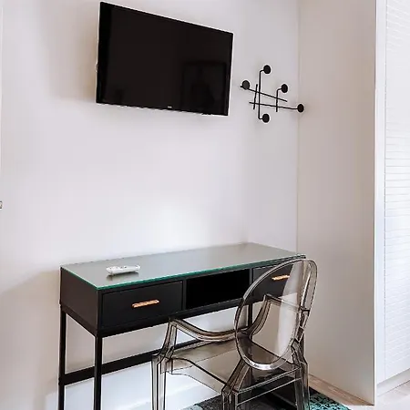 Hotel Adriana 3*